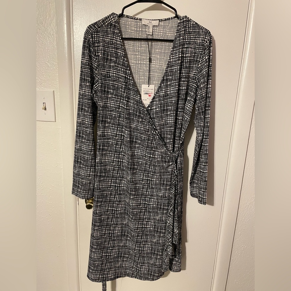 New with Tags!  Halston black and white color wrap dress. Sz. M
